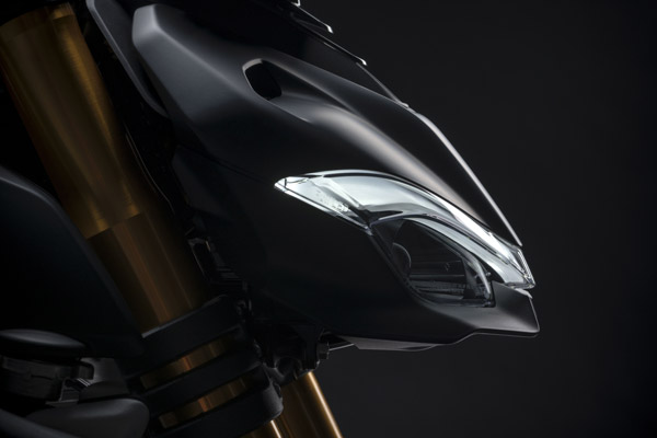 Ducati इंडिया ने दिखाई Streetfighter V4 नेकेड बाइक की झलक, जल्द होगी लाॅन्च