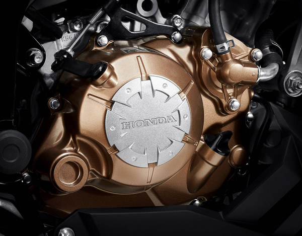 नई Honda CB150R स्ट्रीटफायर हुई लाॅन्च, जानें कीमत और फीचर्स