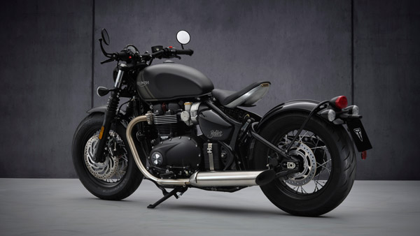 2021 Triumph Bonneville Bobber Launched: नई ट्रायम्फ बोनविल बॉबर भारत 11.75 लाख रुपये की कीमत में हुई लॉन्च, जानें डिजाईन, फीचर्स, इंजन