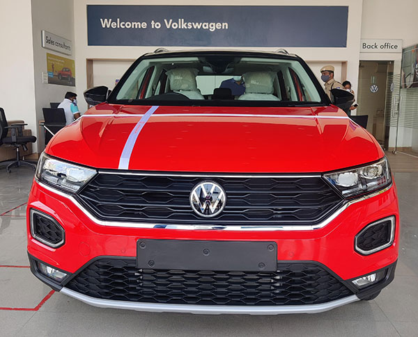 2021 Volkswagen T-Roc Reaches Dealership: नई फॉक्सवैगन टी-रॉक डीलरशिप पर पहुंचना हुई शुरू, जल्द शुरू होगी डिलीवरी