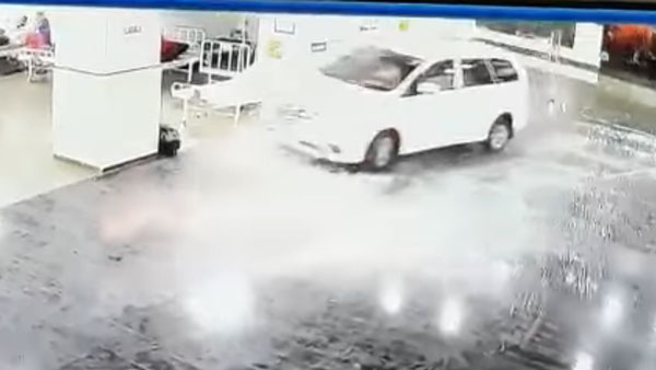 BJP नेता ने अपनी Toyota Innova से अस्पताल में मचाया उत्पात, CCTV में कैद हुआ कारनामा