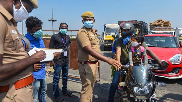 Karnataka CM’s Son Breaks Lockdown: कर्नाटक के मुख्य मंत्री के बेटे ने तोड़ा लॉकडाउन, अपने मर्सिडीज बेंज जीएलएस में गये मंदिर