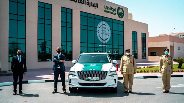 Dubai Police New Car: दुबई पुलिस ने अपने बेड़े में जोड़ी यह लग्जरी एसयूवी, कई महंगी कारें पहले से है मौजूद