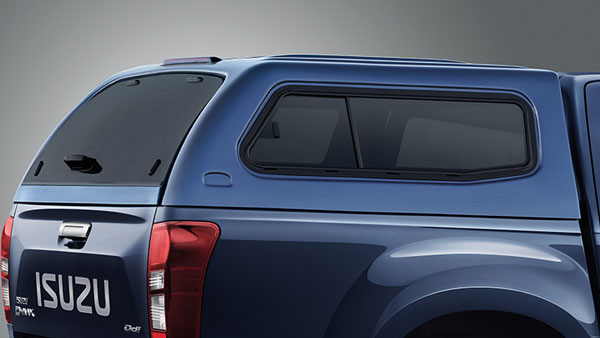 Isuzu V-Cross और Hi-Lander के लिए कंपनी ने पेश की आधिकारिक एक्सेसरीज, देखें तस्वीरें