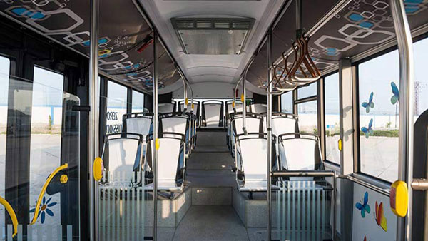 Electric Air-conditioned Buses In Gujarat: गुजरात के मुख्य मंत्री ने लॉन्च की 50 इलेक्ट्रिक एयर-कंडीशन बसें, अहमदाबाद की सड़कों पर दौड़ते आयेंगी नजर