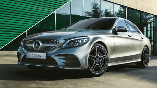 Mercedes C-Class Price Hike: मर्सिडीज सी-क्लास की कीमत में हुई वृद्धि, सी300डी एएमजी लाइन वेबसाइट से हटाई गयी