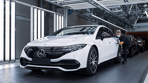 Mercedes EQS Production Starts: मर्सिडीज ईक्यूएस इलेक्ट्रिक सेडान का उत्पादन हुआ शुरू, नई जानकारियां आई सामने