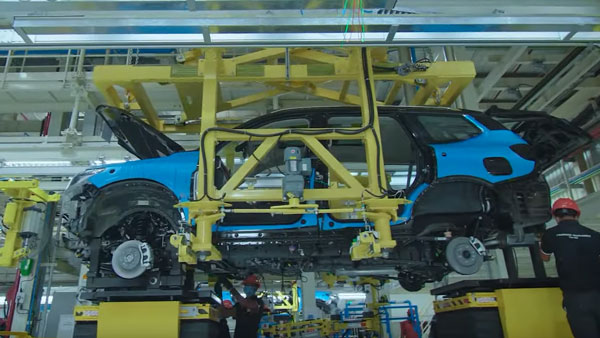 MG Motor Medical Oxygen Production: एमजी मोटर व देवनंदन गैसेस ने मेडिकल ऑक्सीजन का उत्पादन 31 प्रतिशत बढ़ाया
