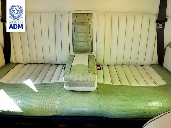 इस Rolls Royce Phantom के इंटीरियर में लगा था मगरमच्छ का लेदर, पुलिस ने किया सीज