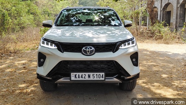 Toyota Car Price Hike: टोयोटा ग्लैंजा व अर्बन क्रूजर हुई महंगी, 33,900 रुपये का पड़ेगा अतिरिक्त बोझ