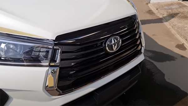 Toyota Innova का 50th Anniversary Edition हुआ लॉन्च, जानें क्या हुए हैं नए बदलाव