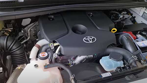 Toyota Innova का 50th Anniversary Edition हुआ लॉन्च, जानें क्या हुए हैं नए बदलाव