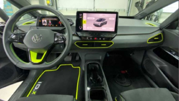 Volkswagen ID.X Concept Revealed: फॉक्सवैगन आईडी.एक्स परफॉर्मेंस हैचबैक कांसेप्ट को किया गया पेश