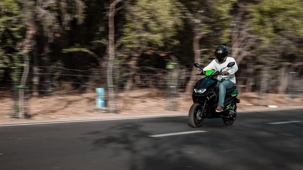 White Carbon ने लॉन्च की अपनी दो Electric Scooters GT5 व O3, जानें कीमत और फीचर्स