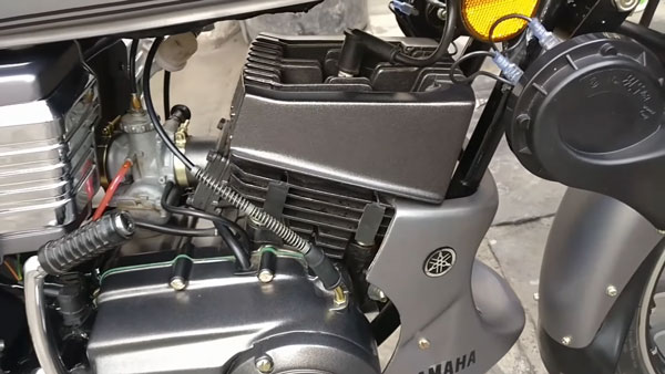 लोकप्रिय Yamaha RX100 का यह रिस्टोरेशन देख हैरान हो जाएंगे आप, देखें तस्वीरें