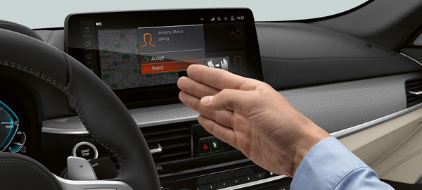 2021 BMW 5-Series: नई बीएमडब्ल्यू 5 सीरिज भारत में 62.90 लाख रुपये कीमत में हुई लॉन्च, जानें फीचर्स, इंजन जानकारी