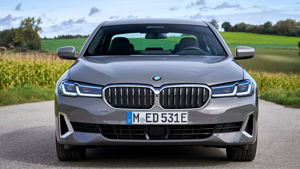 2021 BMW 5-Series: नई बीएमडब्ल्यू 5 सीरिज भारत में 62.90 लाख रुपये कीमत में हुई लॉन्च, जानें फीचर्स, इंजन जानकारी