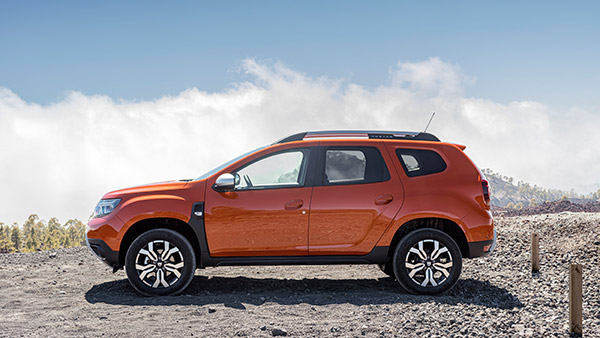 Renault की नई-जनरेशन Duster SUV का हुआ खुलासा, जानें क्या हुए बदलाव व क्या है नया