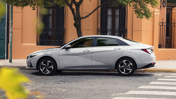 नई Hyundai Elantra N का टीजर हुआ जारी, ग्लोबल मार्केट में जल्द ही की जाएगी लॉन्च