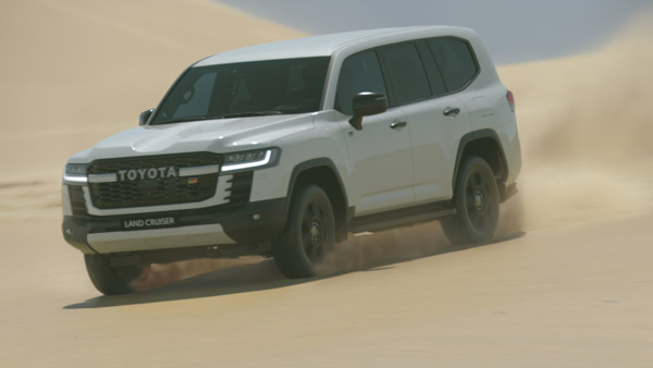 नई-जनरेशन Toyota Land Cruiser 300 का हुआ खुलासा, अंतरराष्ट्रीय बाजार में जल्द होगी लॉन्च