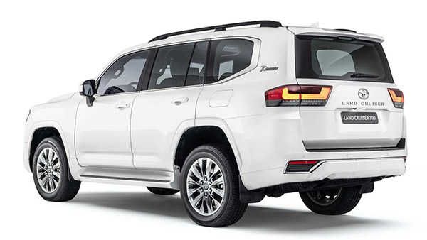 नई-जनरेशन Toyota Land Cruiser 300 का हुआ खुलासा, अंतरराष्ट्रीय बाजार में जल्द होगी लॉन्च