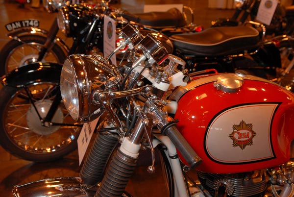 BSA की नई बाइक में इस्तेमाल होगा 650cc सिंगल सिलेंडर इंजन, Royal Enfield को देगी टक्कर