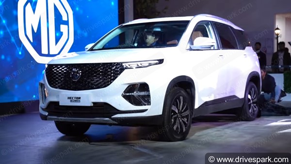 MG Motor ने नागपुर और विदर्भ में दान किए 8 हेक्टर एम्बुलेंस