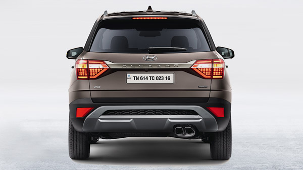 नई Hyundai Alcazar के किस वैरिएंट में मिलते हैं कौन-कौन से फीचर्स, जानें यहां
