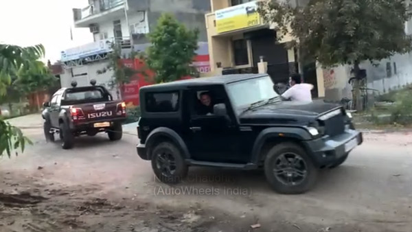 Mahindra Thar और Isuzu D-Max V-Cross के बीच हुआ रस्साकशी का खेल, वीडियो में देखें रिजल्ट