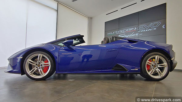 Lamborghini Huracan Evo RWD Spyder Launched: लेम्बोर्गिनी हुराकन ईवो रियर-व्हील-ड्राइव स्पायडर भारत में हुई लॉन्च, कीमत 3.54 करोड़ रुपये