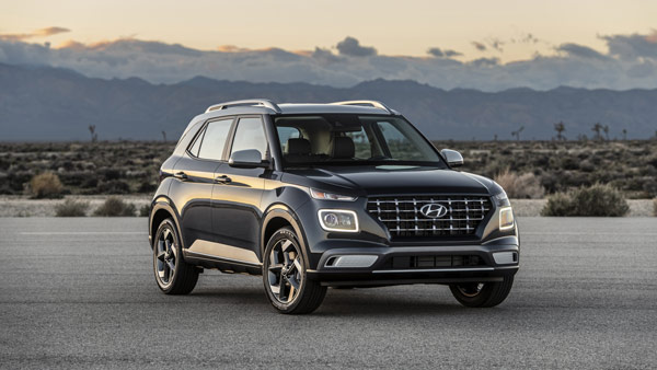 Hyundai Venue Petrol Variant Explained: हुंडई वेन्यू पेट्रोल वैरिएंट: जानें फीचर्स, कीमत, इंजन, रंग जानकारी