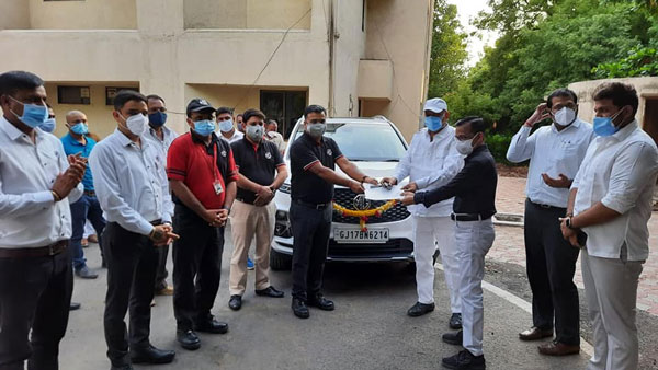MG Hector Plus Donated: एमजी हेक्टर प्लस को टेस्टिंग यूनिट के रूप में किया गया परिवर्तित, गुजरात में किया गया दान