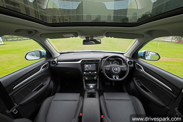 2021 MG ZS EV Which Variant Is Best: एमजी जेडएस ईवी वैरिएंट: जानें फीचर्स, कीमत, इंजन, रंग जानकारी