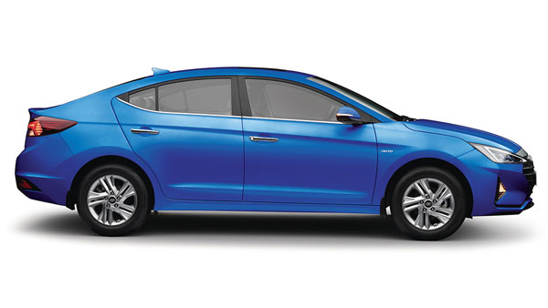 Skoda Octavia vs Hyundai Elantra: एक्सटीरियर, इंटीरियर, इंजन, सेफ्टी फीचर्स- जानें कौन है बेहतर