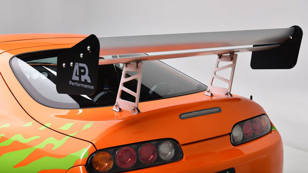 Fast and Furious फिल्म की टोयोटा सुप्रा 4 करोड़ रुपये में हुई नीलाम, इंटरनेट यूटर्स ने बताया यादगार पल