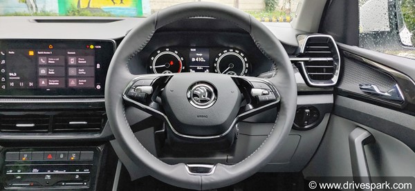 Skoda Kushaq Review in Hindi | स्कोडा कुशाक रिव्यू: फीचर्स, ड्राइविंग, माइलेज, इंजन, डिजाईन