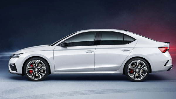 न्यू-जेन Skoda Octavia RS भारत में अगले साल हो सकती है लॉन्च, देती है 245 बीएचपी का पावर