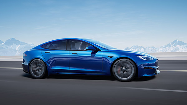 नहीं आएगी टेस्ला की Model S Plaid Plus इलेक्ट्रिक कार, एलन मस्क ने ट्वीट में दी जानकारी