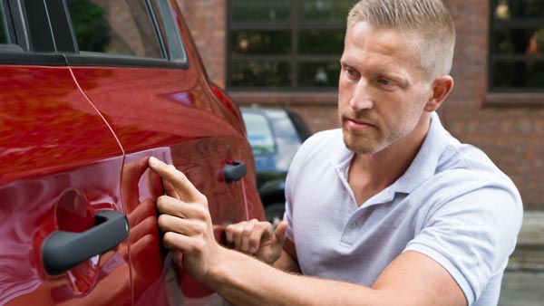 अगर खरीदने वाले हैं Pre-Owned Car, तो घर लाने के बाद जरूर करवा लें ये 5 काम