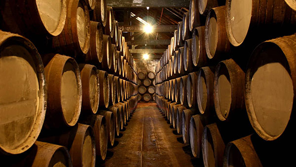 Biobutanol Whisky Cars: क्या भविष्य में 'व्हिस्की' से चलेगी कार? हो चुका है पहले कार का टेस्ट, पेट्रोल-डीजल की हो जायेगी छुट्टी