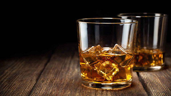Biobutanol Whisky Cars: क्या भविष्य में 'व्हिस्की' से चलेगी कार? हो चुका है पहले कार का टेस्ट, पेट्रोल-डीजल की हो जायेगी छुट्टी