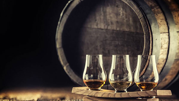 Biobutanol Whisky Cars: क्या भविष्य में 'व्हिस्की' से चलेगी कार? हो चुका है पहले कार का टेस्ट, पेट्रोल-डीजल की हो जायेगी छुट्टी