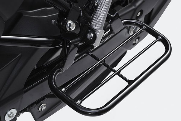 नई Yamaha FZ-X के लिए कंपनी ने पेश कीं एक्सेसरीज की रेंज, जानें क्या हैं कीमत