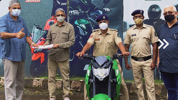अब गोवा पुलिस चलाएगी इलेक्ट्रिक बाइक, बेड़े में शामिल हुई कबीरा मोबिलीटी की ई-बाइक्स