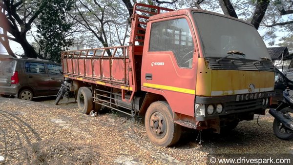 पुराने वाहन को स्क्रैप कराएं और नए वाहन के रोड टैक्स पर पाएं 25 प्रतिशत की छूट, जानें नया नियम