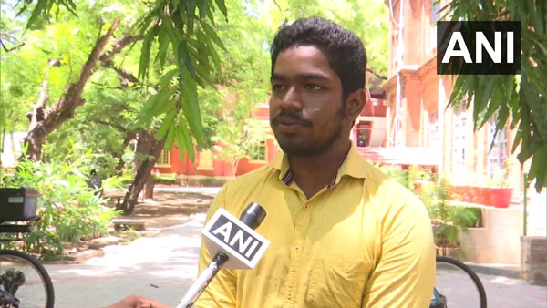 मदुरई के छात्र ने बनाई सोलर पावर से चलने वाली इलेक्ट्रिक साइकिल, जानें कितना देती है रेंज