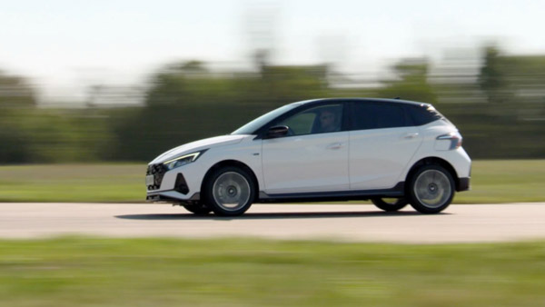 Hyundai i20 N-Line का कल होने वाला है खुलासा, जानिए इसमें मिलने वाली इन 5 खास चीजों के बारे में