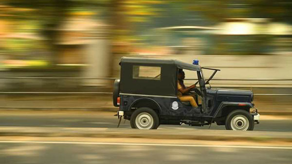 सड़कों पर दौड़ रहे हैं 20 साल पूराने 2 करोड़ से ज्यादा वाहन, कर्नाटक और दिल्ली की हालत ज्यादा खराब