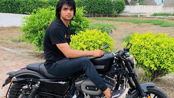 ओलंपिक स्वर्ण विजेता नीरज चोपड़ा हैं मोटरसाइकिल्स के दीवाने, गैरेज में शामिल है हार्ले डेविडसन
