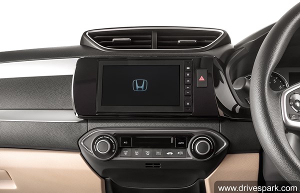 2021 Honda Amaze रिव्यू: डिजाईन, फीचर्स, वैरिएंट, इंजन, माइलेज जानकारी